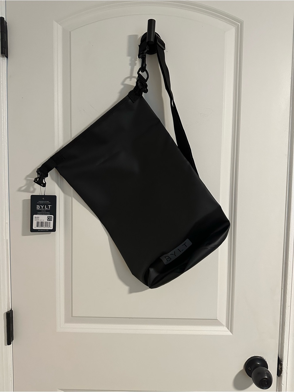Bylt Black Men's Roll-Top Crossbody Sling Wet Bag nwt